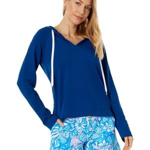 Lilly Pulitzer Size Medium Sweatshirt Hoodie   New With Tags Color Aegean Navy